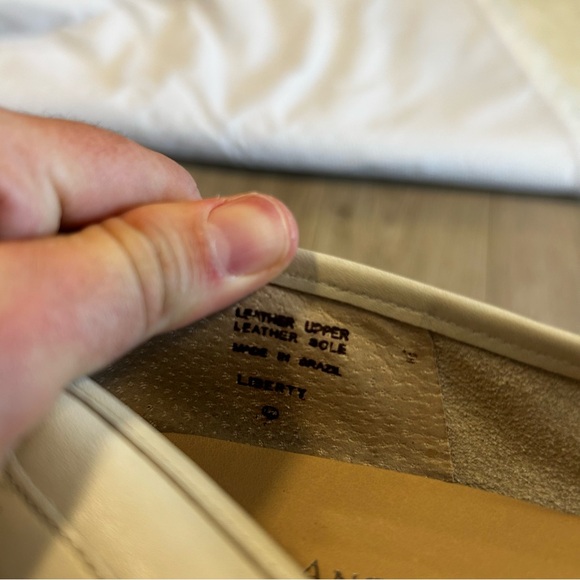 Enzo Angiolini Cream Leather Loafers Size 6 - Picture 6 of 11